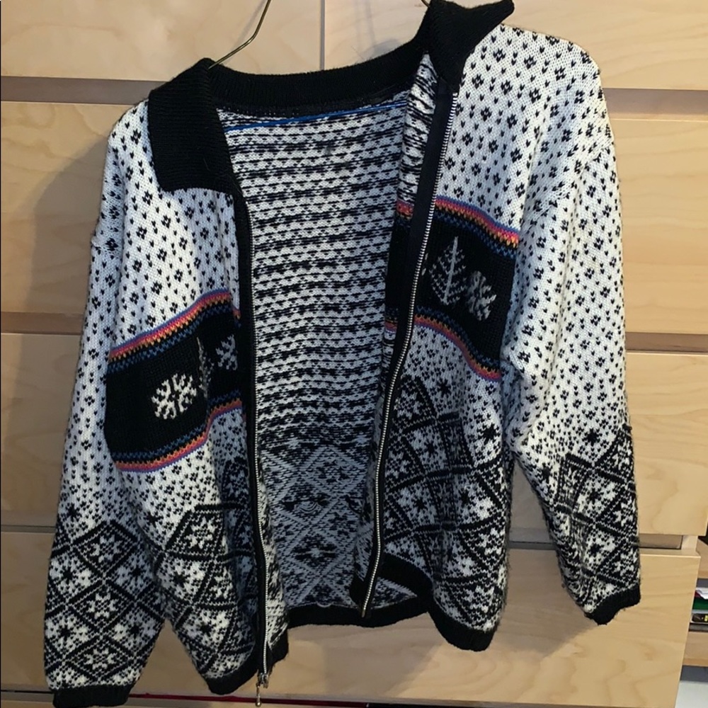 Winter zip up sweater